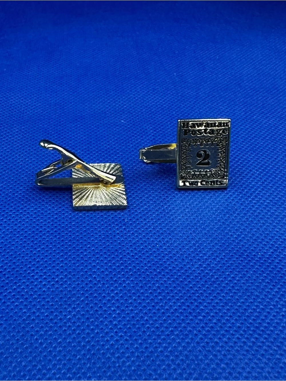 Pioneer Hawaiian Postage “2” Cents Gold-Tone Tie Clips (2)